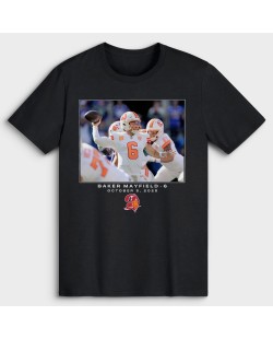 Baker Mayfield Tampa Bay Buccaneers NFL Flash Features Week 5 T-Shirt – Schwarz