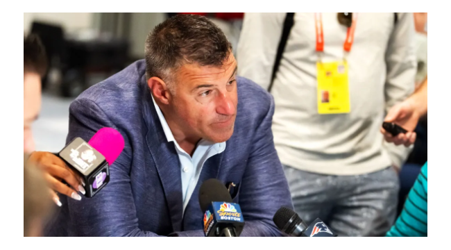 Mike Vrabel des Patriots springt die vorläufige Pressekonferenz zum Skandal von Dianna Russini