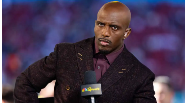 NFLPA unterstützt Devin McCourtys "respektlosen" Ansatz zum Gras-zu-Rasen-Schalter