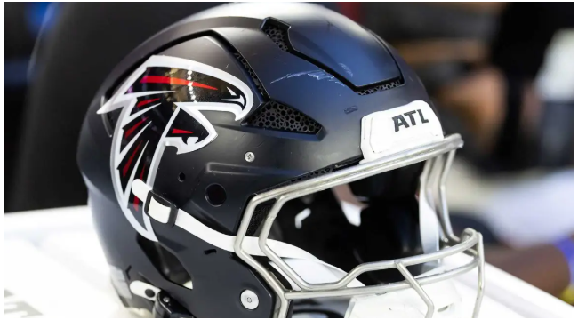 Falcons Feuerwehrcoach LaTroy Lewis wegen Vergewaltigungsvorwürfe