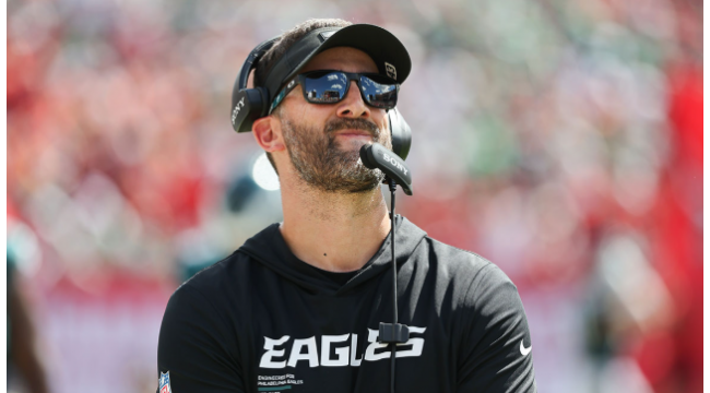 Nick Sirianni enthüllt, wie er äußeres Drama blockiert