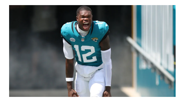 Warum Dez Bryant Travis Hunters neue Vollzeit-Jaguars CB-Rolle absolut hasst