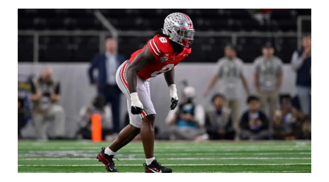 NFL DC wählt eine Seite auf Arvell Reese Position Debatte vor NFL Draft