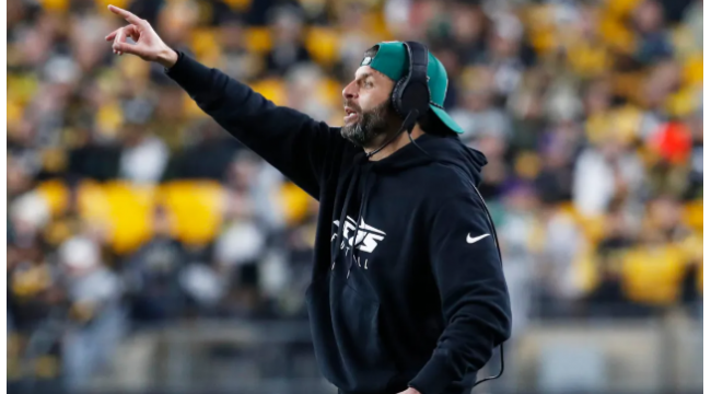 Falcons DC gestand Verlust von Mike Rutenberg gegen Browns