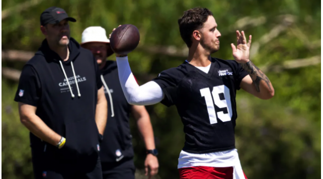 1 Cardinals Rookie, der am meisten im 2026 Minicamp stand